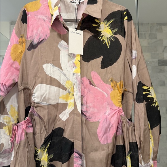 Brand new with tags! - Picture 3 of 8